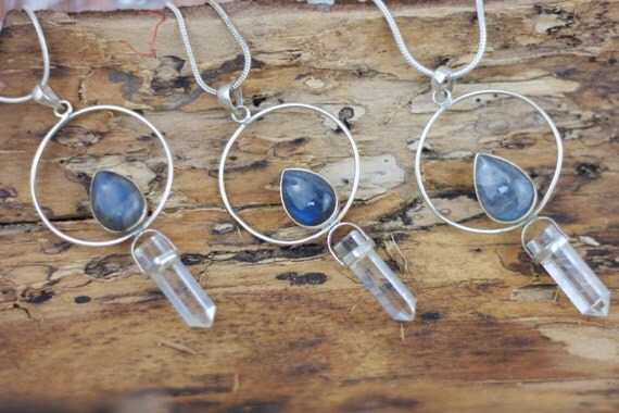 LABRADORITE & QUARTZ NECKLACE - Sterling Silver Necklace - Quartz Necklace - Spiritual - Chakra Jewellery - Statement Necklace - Vintage