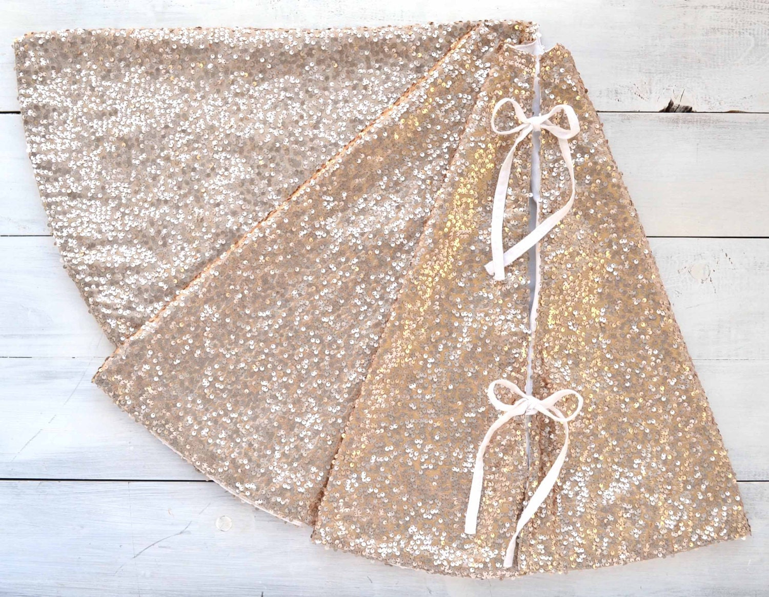 Champagne Christmas Tree Skirt 