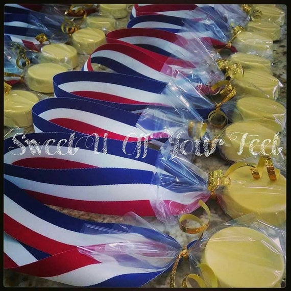 Gold medal oreo party favors by SweetUOffYourFeet on Etsy