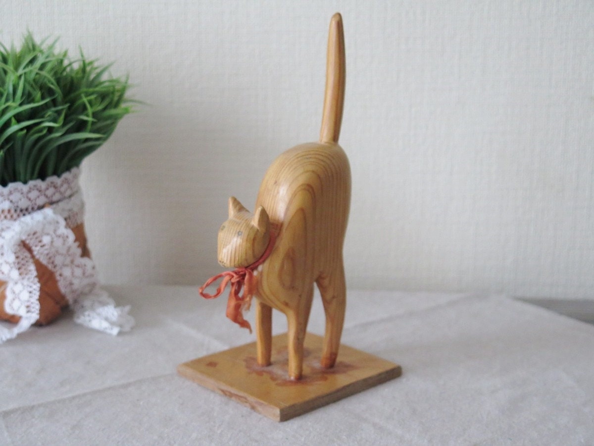 Vintage Wooden Cat Figurine Handmade Wood Cat Carved Cat