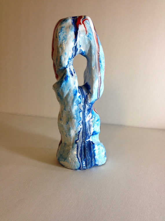 Original abstract sculpture, clay sculpture, abstract figuarative sculpture.
