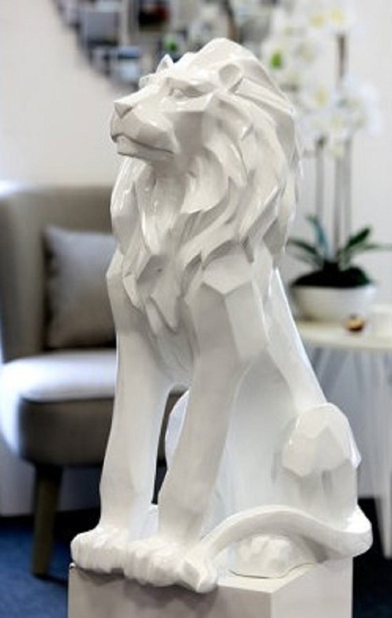 lion resin statue