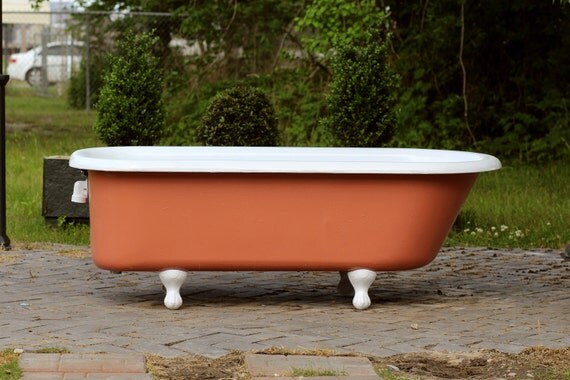 1920s clawfoot tub