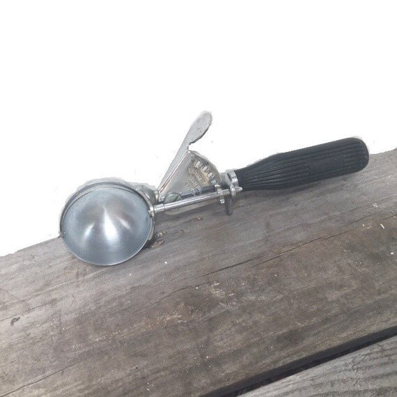 Items similar to Vintage Hamilton Beach Ice Cream Scoop Model 60B
