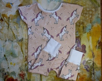 Unicorn baby romper, baby girl romper, hipster baby jumpsuit, baby girl leggings, one piece baby clothes, baby fashion, pink unicorns