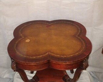 leather table clover shaped side