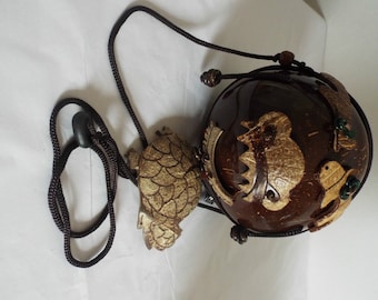 Vintage Hand bag/Purse/ Wallet COCONUT HANDBAG with lighter cocnut designs of fish and crabs ...zipped and fully lined