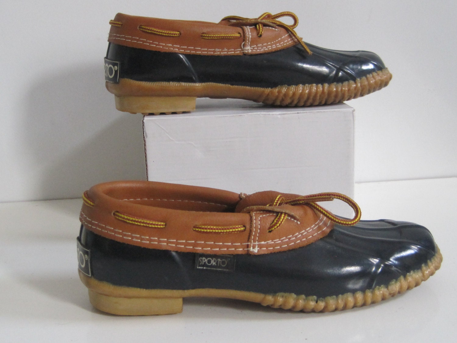 SPORTO Ankle Shoe Duck Boots Sz: 7 Womens Leather Rubber by Elsu76