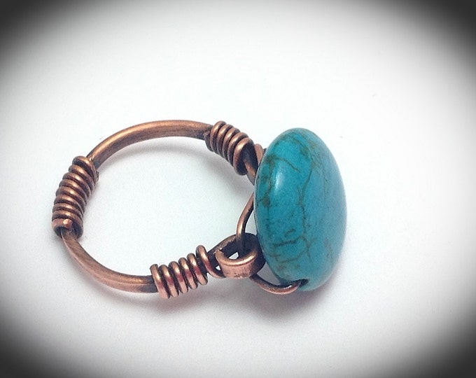 Small copper button wire wrapped ring - Turquoise