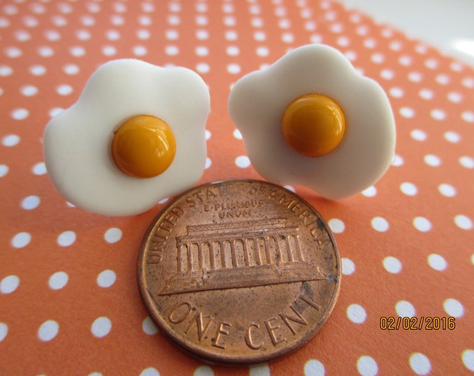 Waffle earrings-Food Earrings-Novelty Jewelry-food studs-clip on earrings-egg studs-Miniature waffle earrings-nickel free-cute gifts for kid