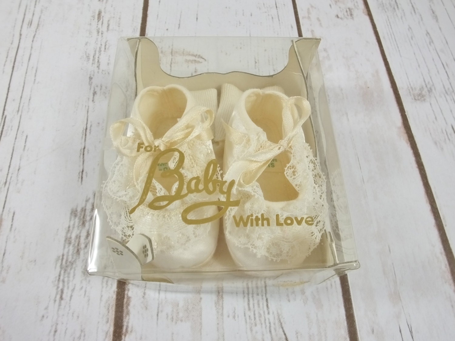 Vintage NEW Ivory White Baby Shoes & Socks Set For Baby With