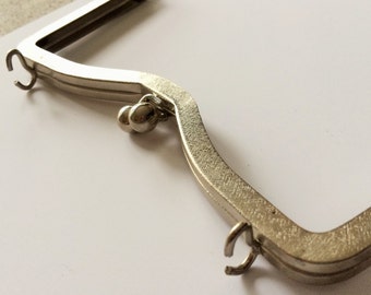 Vintage PURSE FRAME / Silver Brushed metal / Purse making supplies / Retro