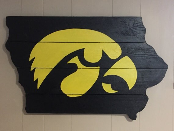 Handmade Iowa Hawkeyes Wall Sign By Ljspallets On Etsy