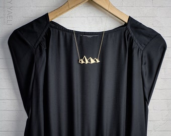 Mountains necklace, gold necklace, pyramids mountains pendant, geometric necklace, mountain jewelry, mountain pendant, gift for her