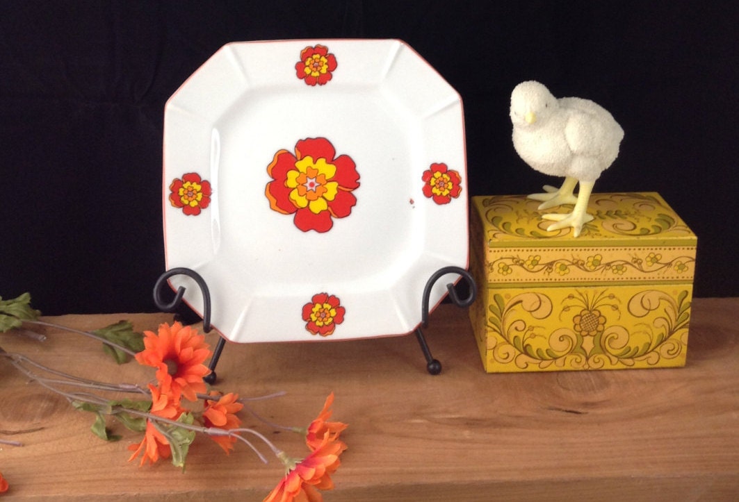 Vintage Orange Flower Plate Retro Decorative Plate Flower