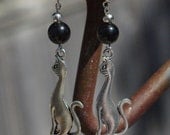 Black Onyx Cat Earrings ~ Halloween Jewellery ~ Black Cat Earrings ~ Onyx Stone Earrings ~ Healing Stones ~ Semi Precious Stones ~ Cat Lover