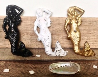 Mermaid Wall Hook - Necklace Hanger - Mermaid Bathroom Decor - Necklace Holder - Mermaid Nursery Wall Decor - Nautical Key Hook - Set of 3
