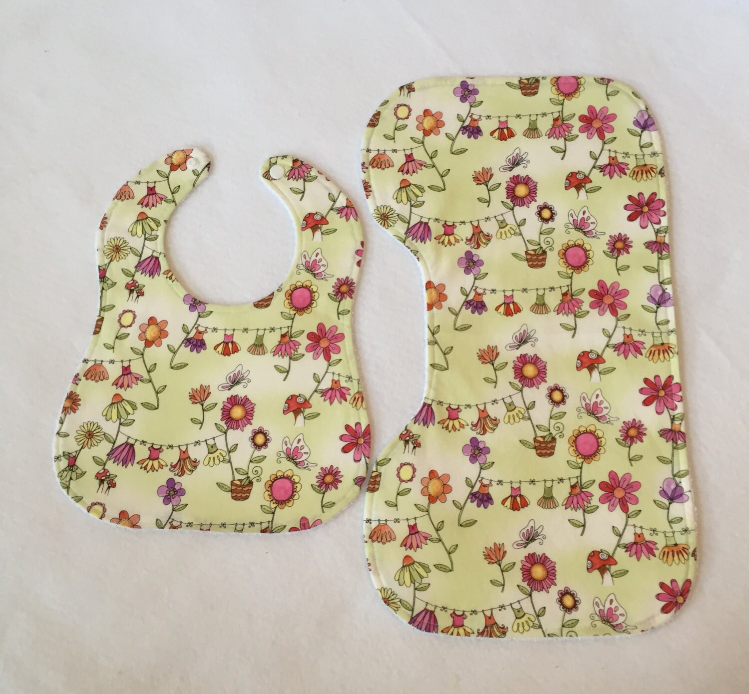 Bib and Burp ClothBibBaby GiftBaby BibBurp ClothsBurp