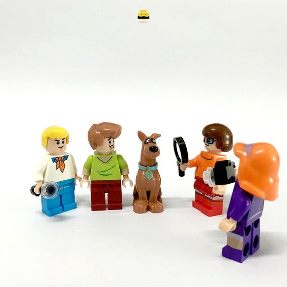 SALE: Custom Scooby Doo Mini Figurines Set mini by littlebrique