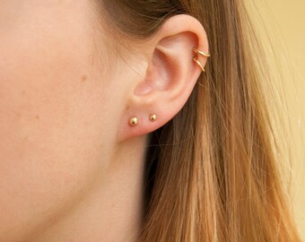 9ct gold minimal ball stud earrings, ball earrings, tiny bead studs, tiny gold earring, gold studs, studs, yellow gold studs, SF0025-0004