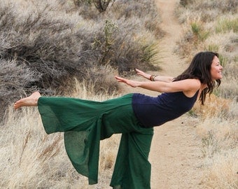 Cotton Boho Flowy Pants in EMERALD // Partially Lined, Moisture Wicking, Yoga, Biking, Play! Flexible Waistband.
