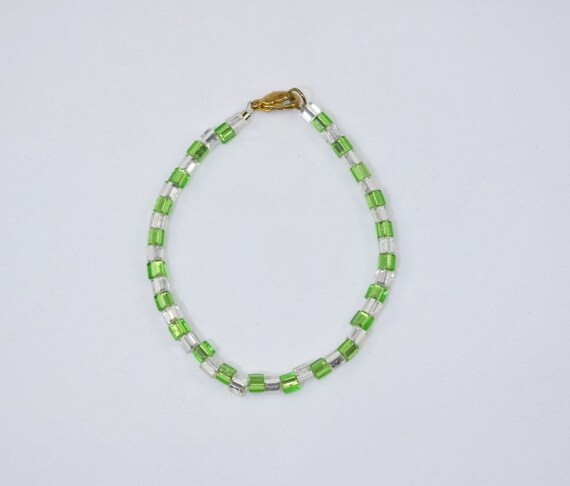 Dainty Green and Clear Glass Bead Bracelet 7.75 inches long with lobster claw clasp