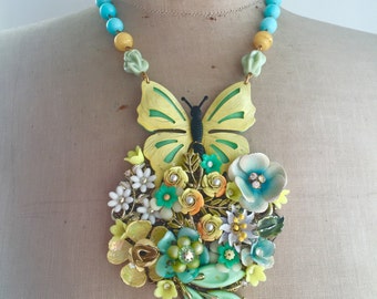 SALE Vintage Flower Statement Necklace- Buttetfly Kisses
