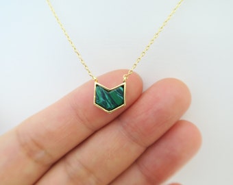 Malachite Necklace Green Stone Necklace Green Gemstone Pendant Deep Green necklace, layered necklace Birthday Gift Gold Necklace