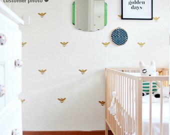 Bee Wall Decals with Wallpaper or Wall Stencil Effect for Honey Bee Baby Nursery , Home , and Office - Bumble Bee Wall Stickers LSWD-0124TF