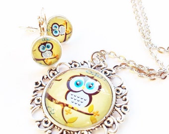 Glass necklace and earrings set, wise owl teacher thankyou gift, vintage style old silver matching gift set present, collier hibou