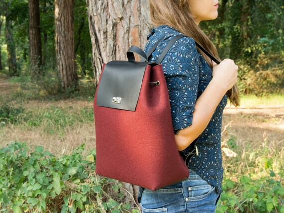 Felt and leather BACKPACK / women's backpack / felt backpack / red backpack / woman backpack / wool felt / handmade in Italy