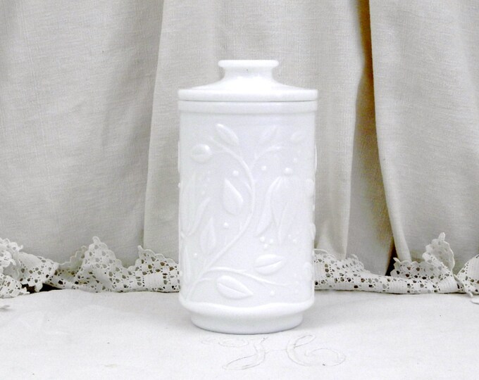 Vintage White Milk Glass Apothecary Decorative Jar with an Embossed Leaf Pattern, Opalex, Verre Opale, French Vintage Decor, Shabby Chic