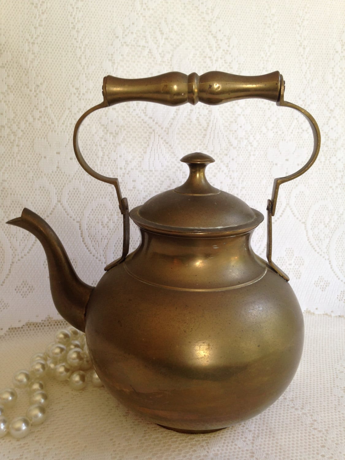 Antique solid brass teapot/kettle rustic kitchen cottage