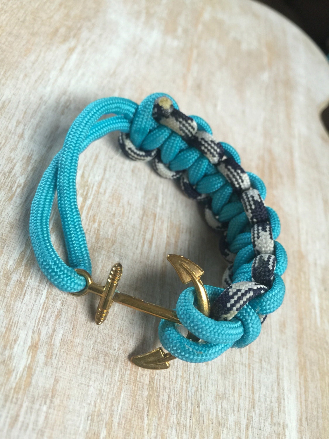 6 paracord bracelet with gold anchor clasp