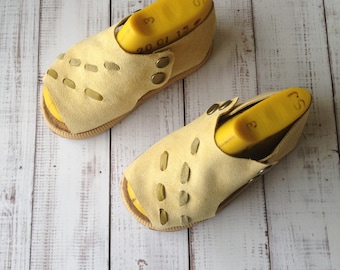 Soft leather toddler shoes - leather toddler sandals - sandals for girls - summer shoes for girls - trendy sandals for girls - comfy sandals
