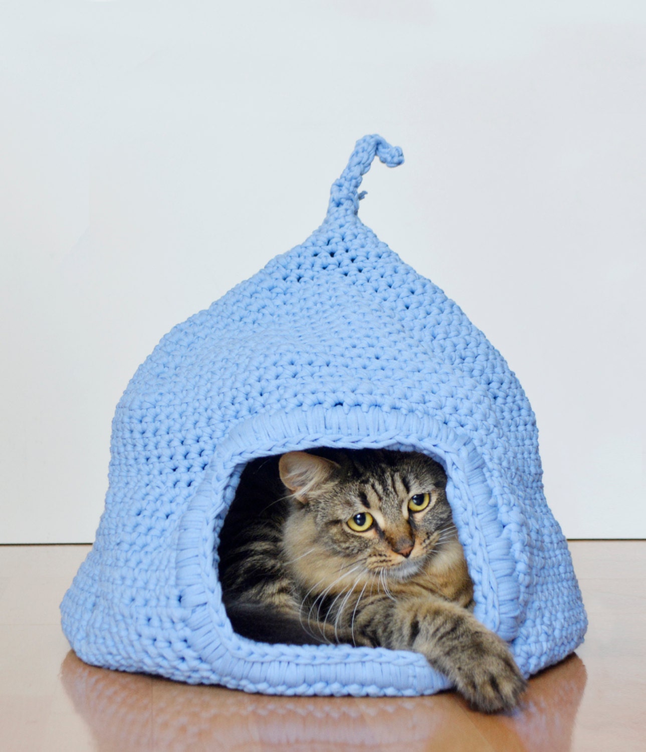 Cat Pod for cats 5kg and under