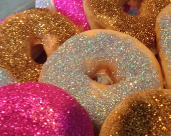 7 glitter glaze doughnuts