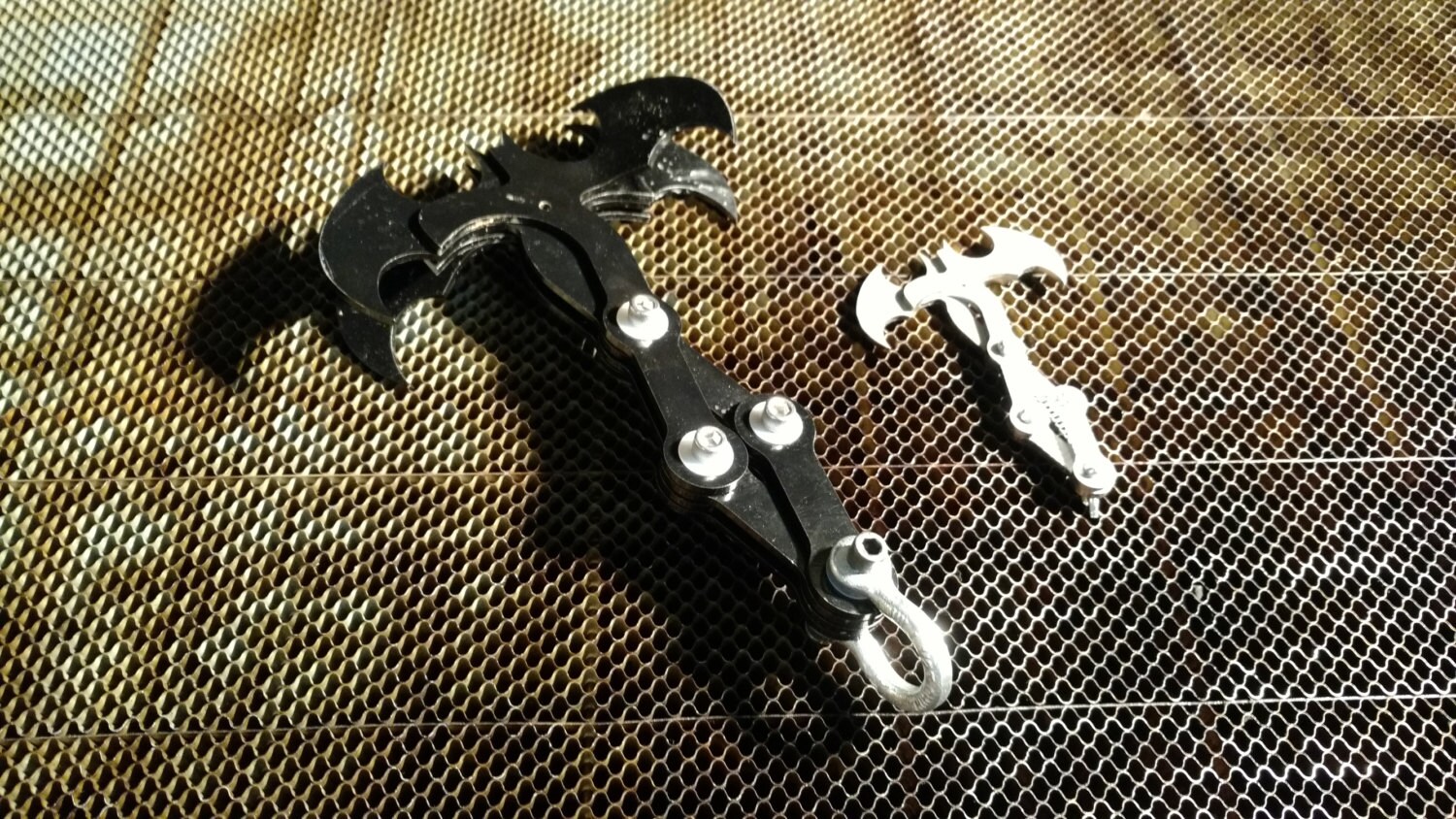 the Hacksmith Grapnel a real working grappling hook