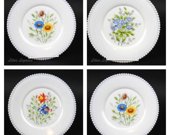 Westmoreland Beaded Edge Milk Glass Flowers Dinner Plate