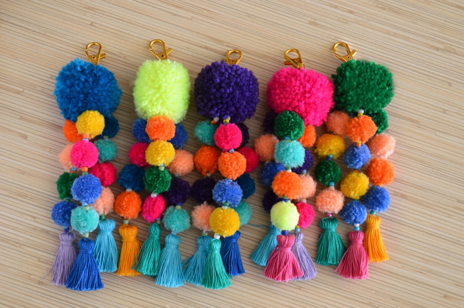 Pom pom keychain Pom pom bag charm Tassel keychain Neon pink
