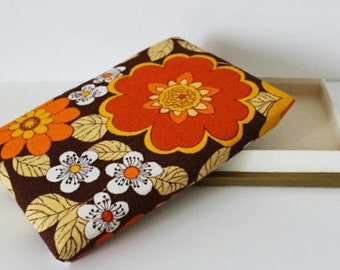 Vintage Fabric Box. French Storage Box. Jewelry Box. Storage Container. Retro Canister. Boite bijoux. French Vintage. Bedroom Decor. 70s