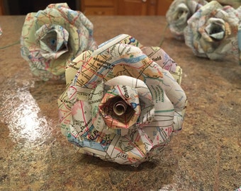 Map Paper Roses {Set of 12}, Map Paper, Roses, Paper Roses, Paper Flowers, Wedding, Travel, Travel Decor, Vintage, Rustic, wedding decor