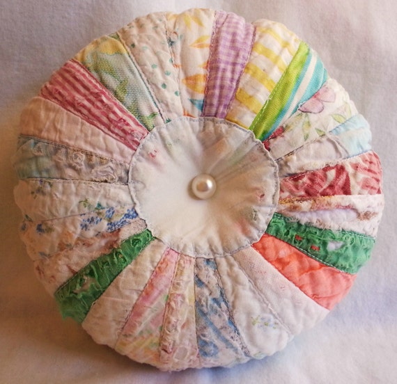 Old Quilt Pin Cushion Vintage Quilt Pin Cushion Round