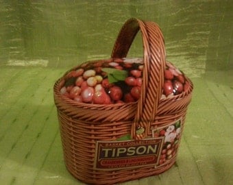 A metal basket for tea