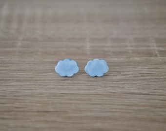 chip on blue cloud earrings
