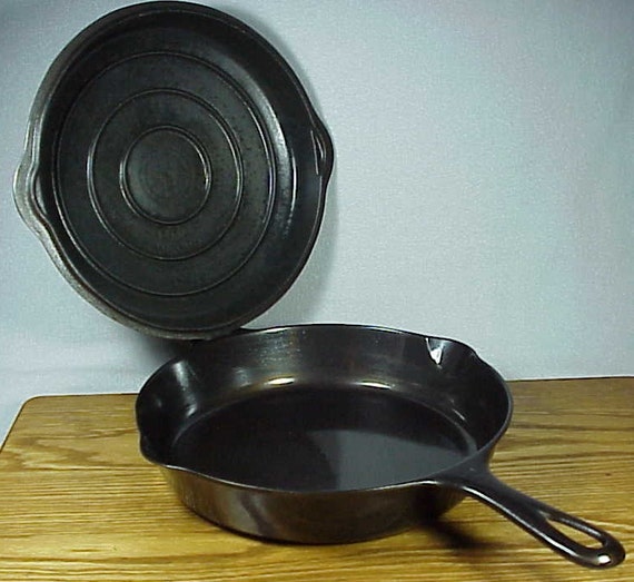 Griswold 8 Small Logo Hinged Skillet 2508a And Matching Lid 
