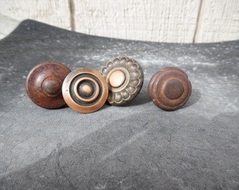 Vintage knobs - collection of four