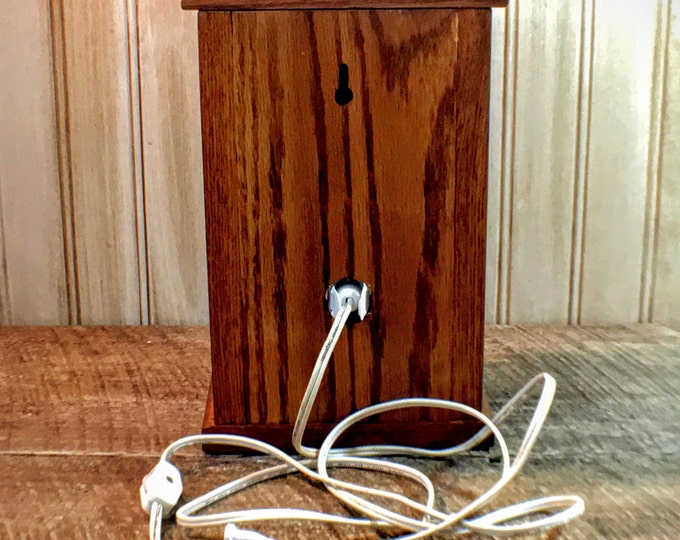 Vintage Happy Clown Shadow Box Night Light for Baby's Circus or Clown Theme Nursery Great Baby Shower Gift Vintage Happy Clown Shadow Box Night Light for Baby's Circus or Clown Theme Nursery Great Baby Shower Gift