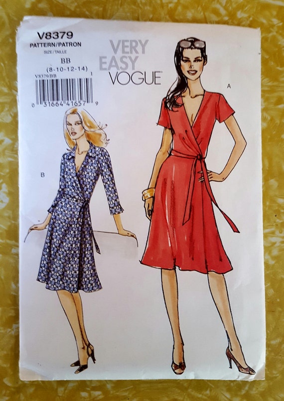 Vogue V8379 Very Easy Wrap Dress Sewing Pattern Misses'