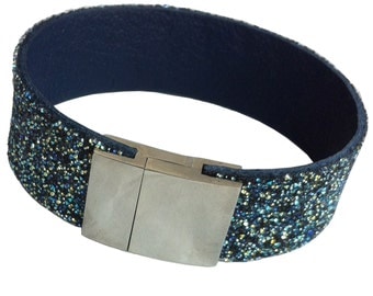 Leather wristband "Southern Sky"